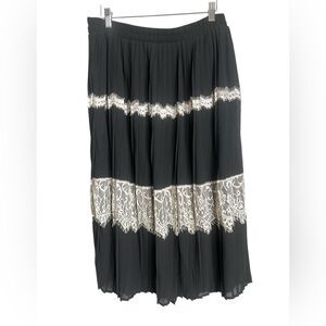 Adiva skirt black cream pleated floral lace feminine office twee artsy large